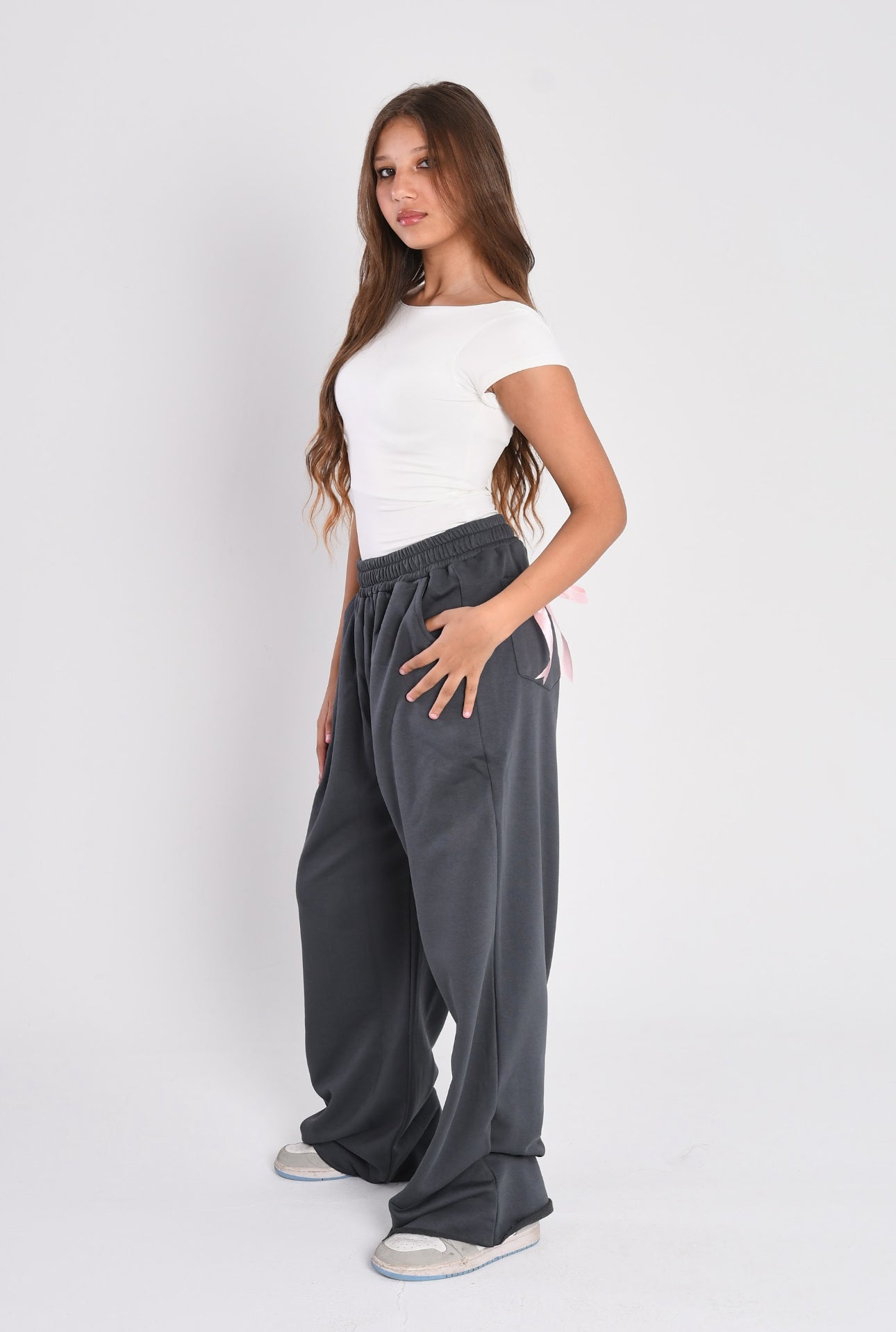 Bow pants in grey